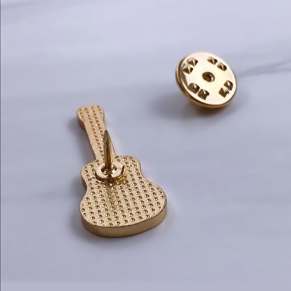 Acoustic Guitar Enamel Pin/ Brooch - Picture 4 of 4